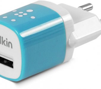 Универсальное зарядное устройство с USB Belkin белый/синий